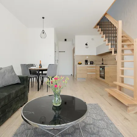 Dwupoziomowy 17 Apartament *