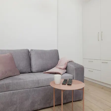 Dwupoziomowy 17 Apartment Rewal